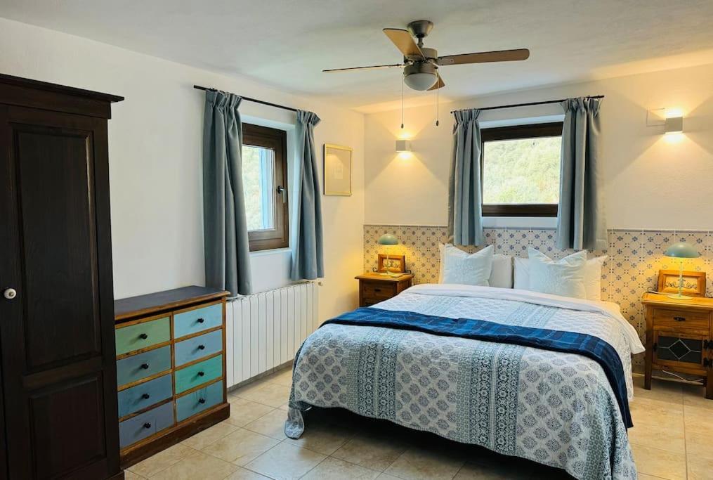 Almond Hill House Villa Orgiva Luaran gambar